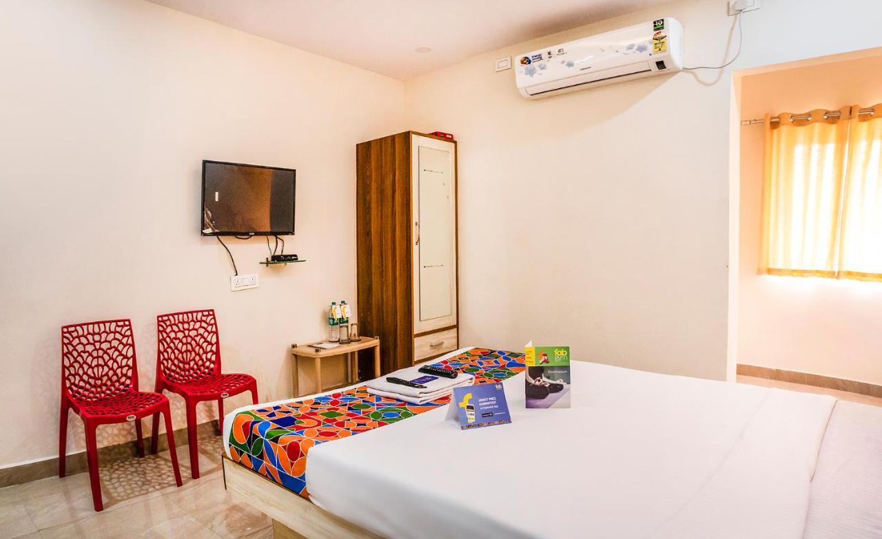 Fabexpress Sri Lakshmi Deluxe Sivarampalli Hotel Хидерабад Екстериор снимка